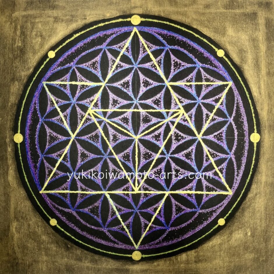 【全体】神聖幾何学アート「宇宙」。金のマカバと青紫のラメインクで描かれた手書き原画。直感と決断力を高める成功アート。